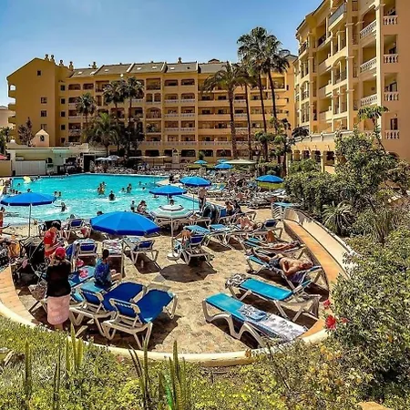 Studio In Castle Harbour With Pool Viewc017 Διαμέρισμα *