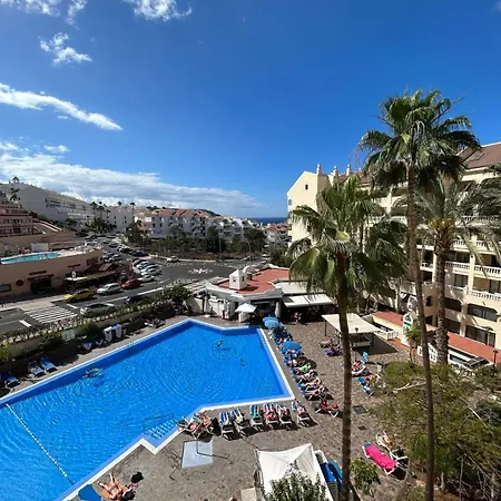 Apartmán Studio In Castle Harbour With Pool Viewc017 Los Cristianos (Tenerife)